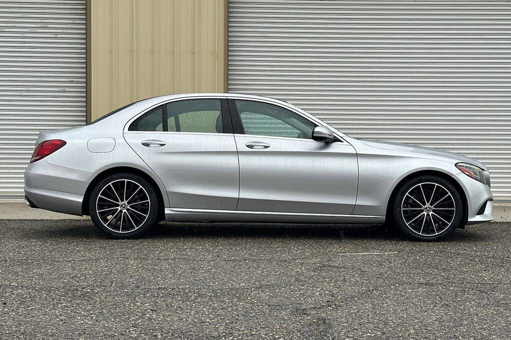 Used 2021 Mercedes-Benz C 300 Sedan image 7