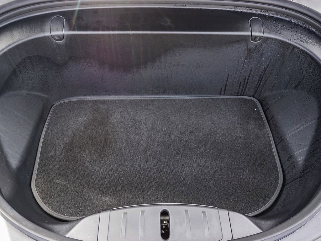 Used 2018 Tesla Model 3 Long Range RWD image 26