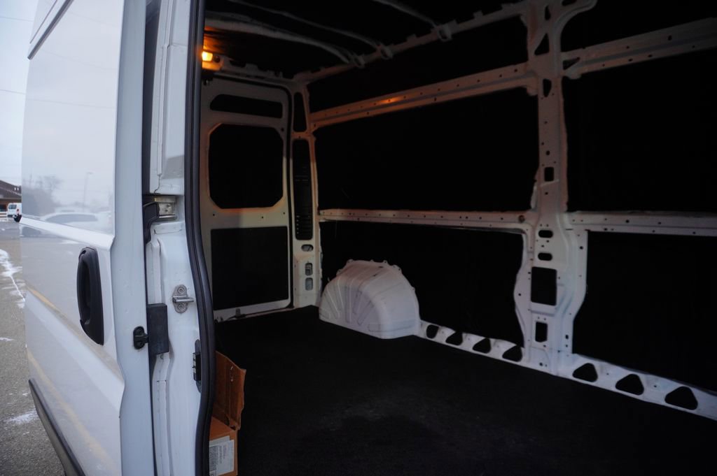 Used 2020 RAM ProMaster 2500 image 7