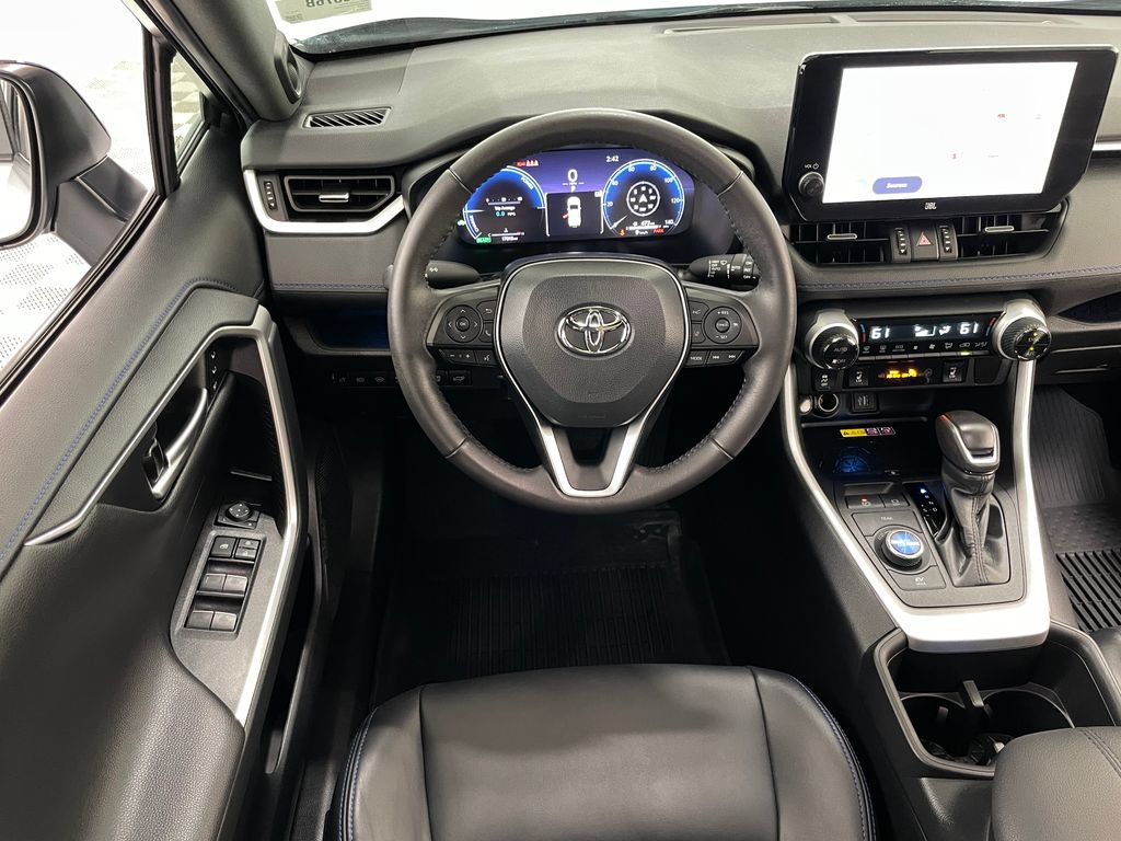 Used 2024 Toyota RAV4 XSE w/ Advanced Technology Package AWD/4WD image 23