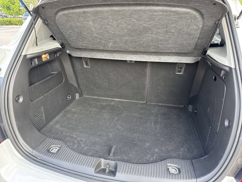 Used 2019 Chevrolet Trax LT w/ LT Convenience Package FWD image 56