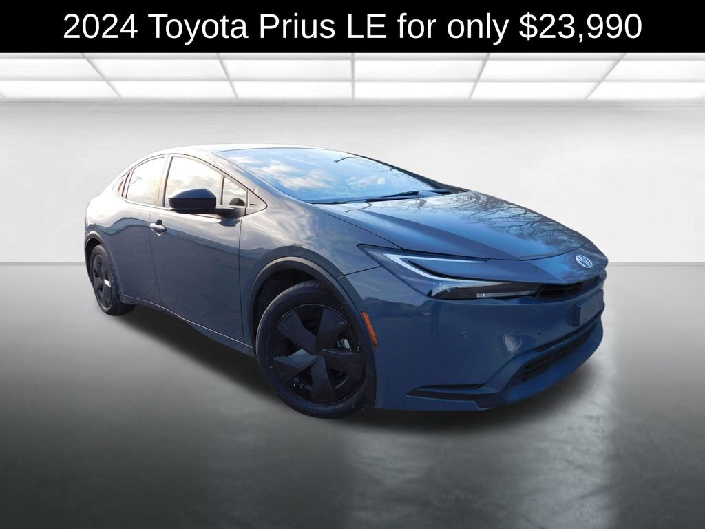 Used 2024 Toyota Prius LE image 1