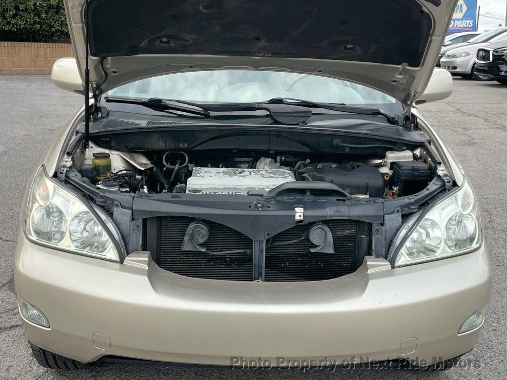 Used 2004 Lexus RX 330 image 16