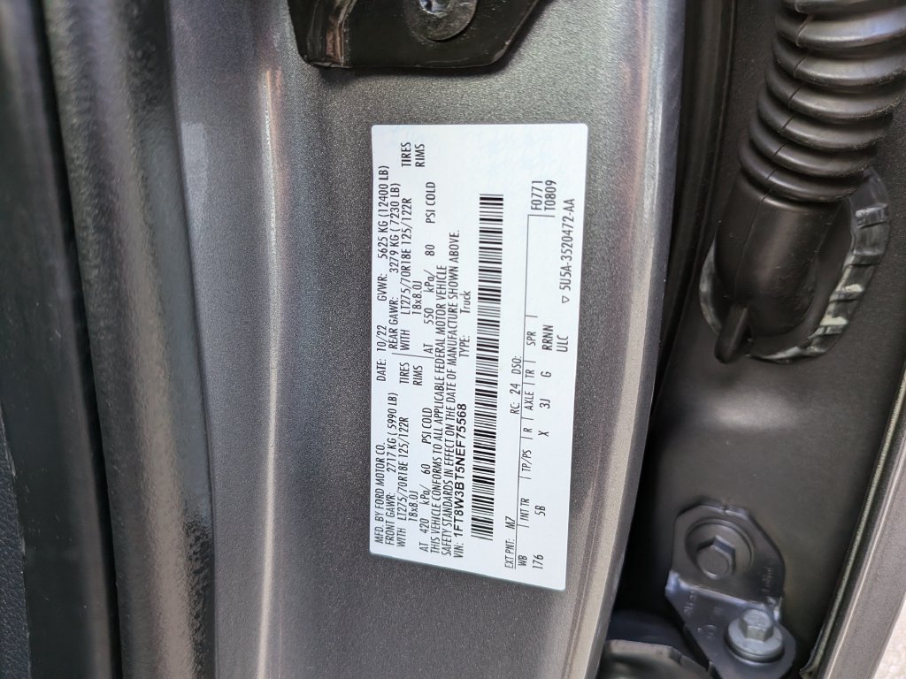 Used 2022 Ford F350 Lariat w/ Lariat Ultimate Package AWD/4WD image 37