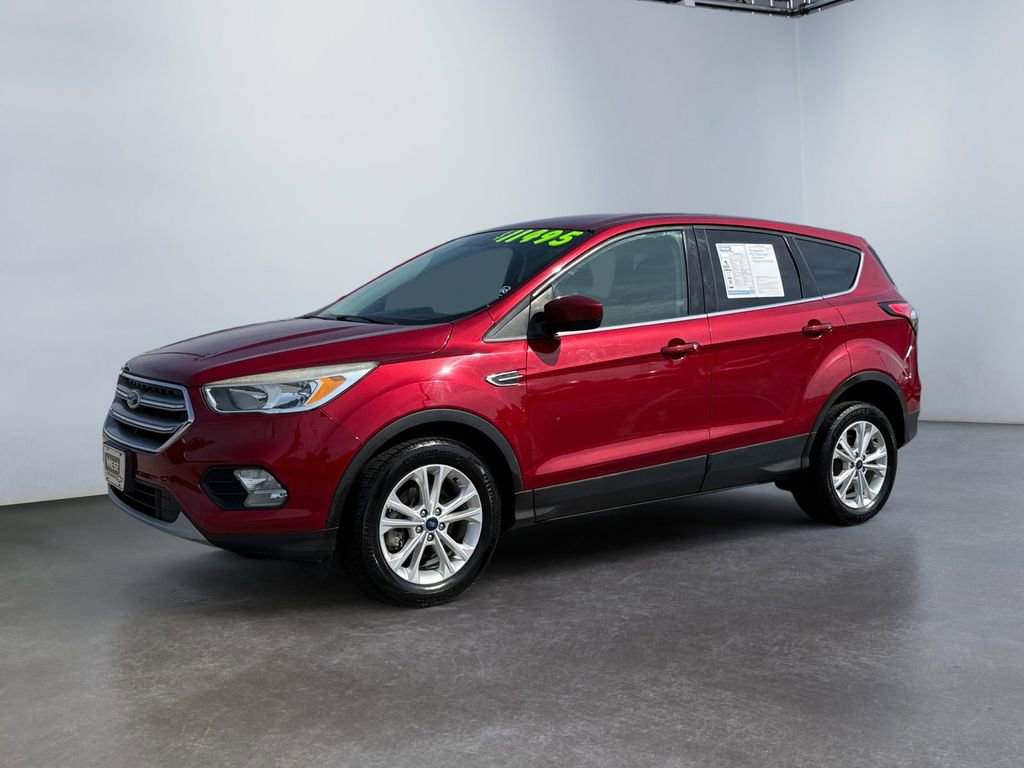 Used 2017 Ford Escape SE FWD image 7