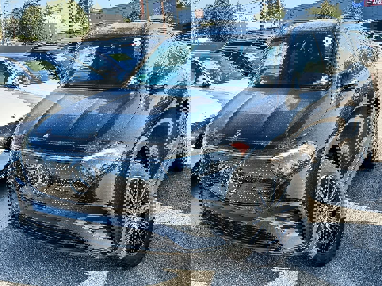 Used 2024 Mercedes-Benz EQB 350 4MATIC SUV image 1