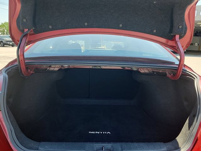 Used 2025 Nissan Sentra SR FWD image 23