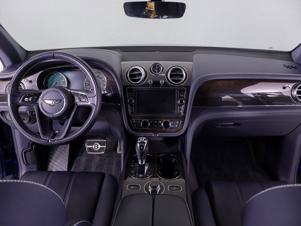 Used 2019 Bentley Bentayga image 9
