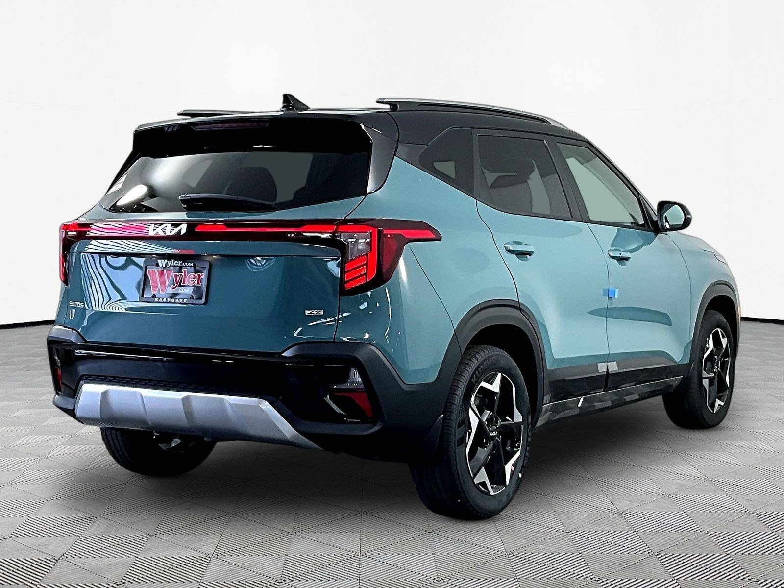 New 2026 Kia Seltos S AWD/4WD image 7