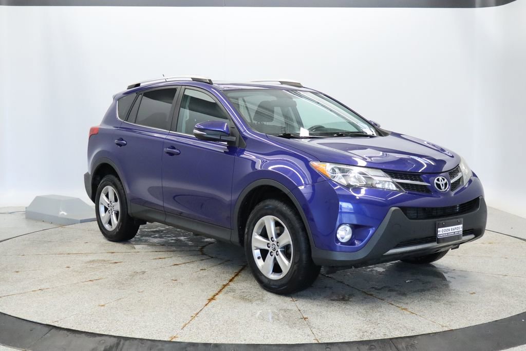 Used 2015 Toyota RAV4 XLE AWD/4WD image 9