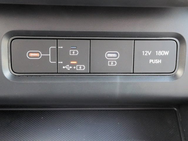 Certified 2026 Hyundai Tucson Limited FWD image 23