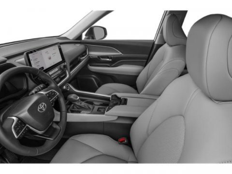 Used 2025 Toyota Grand Highlander AWD image 9