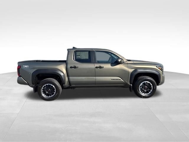 New 2026 Toyota Tacoma TRD Off-Road AWD/4WD image 6