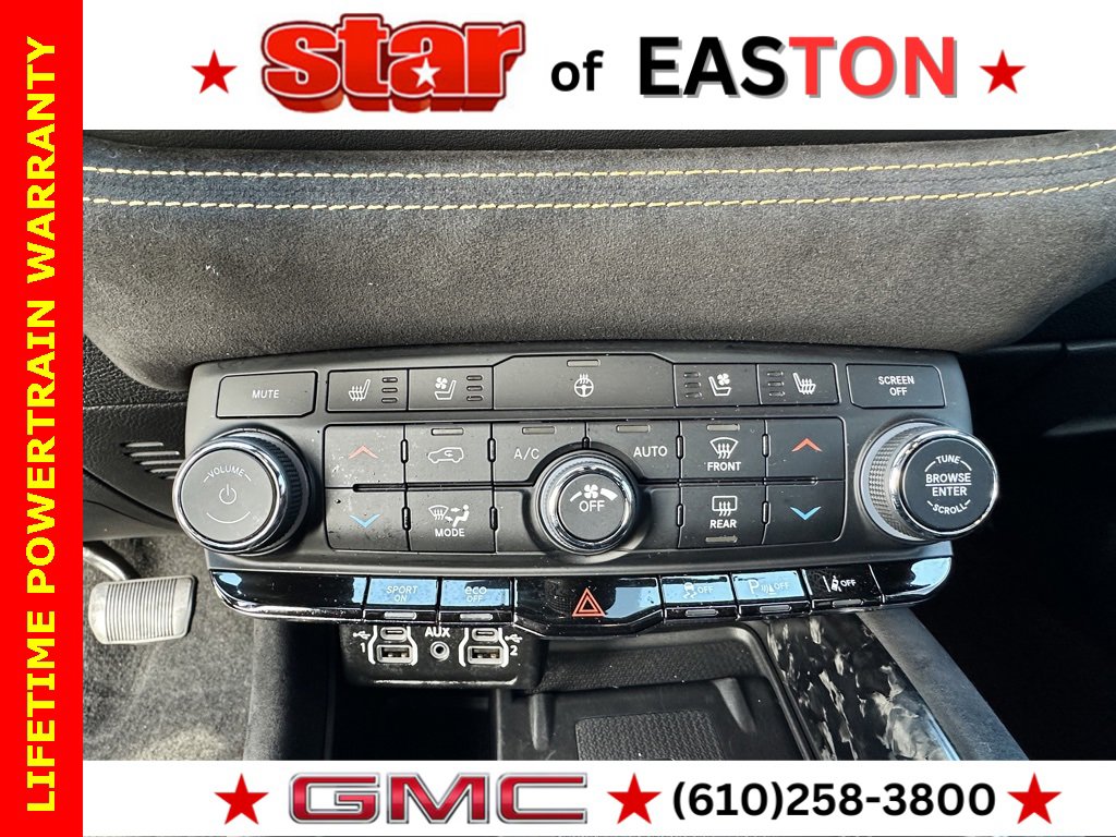 Used 2023 Dodge Durango R/T w/ Hemi Orange Plus Package image 30