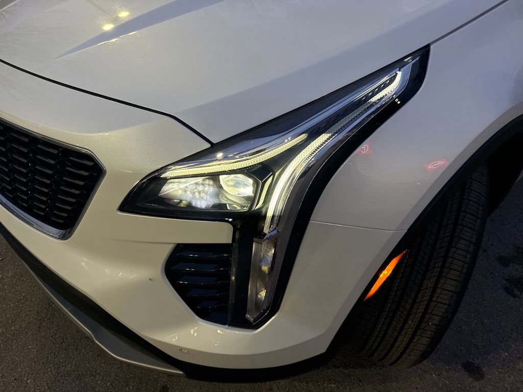 Used 2022 Cadillac XT4 Premium Luxury w/ Enhanced Visibility Package image 36