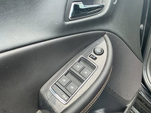 Used 2018 Chevrolet Impala LT FWD image 12