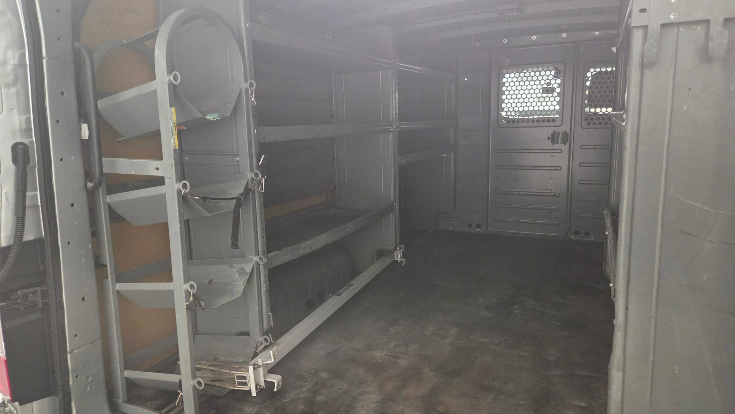 Used 2018 Nissan NV 2500 SV w/ Navigation Package image 32