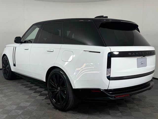New 2025 Land Rover Range Rover SE image 6