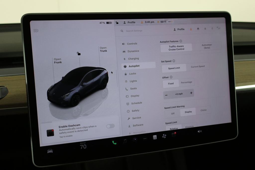 Used 2023 Tesla Model Y 2WD image 33