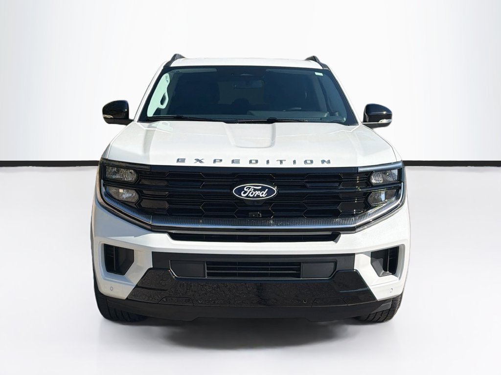 New 2027 Ford Expedition Platinum AWD/4WD image 2