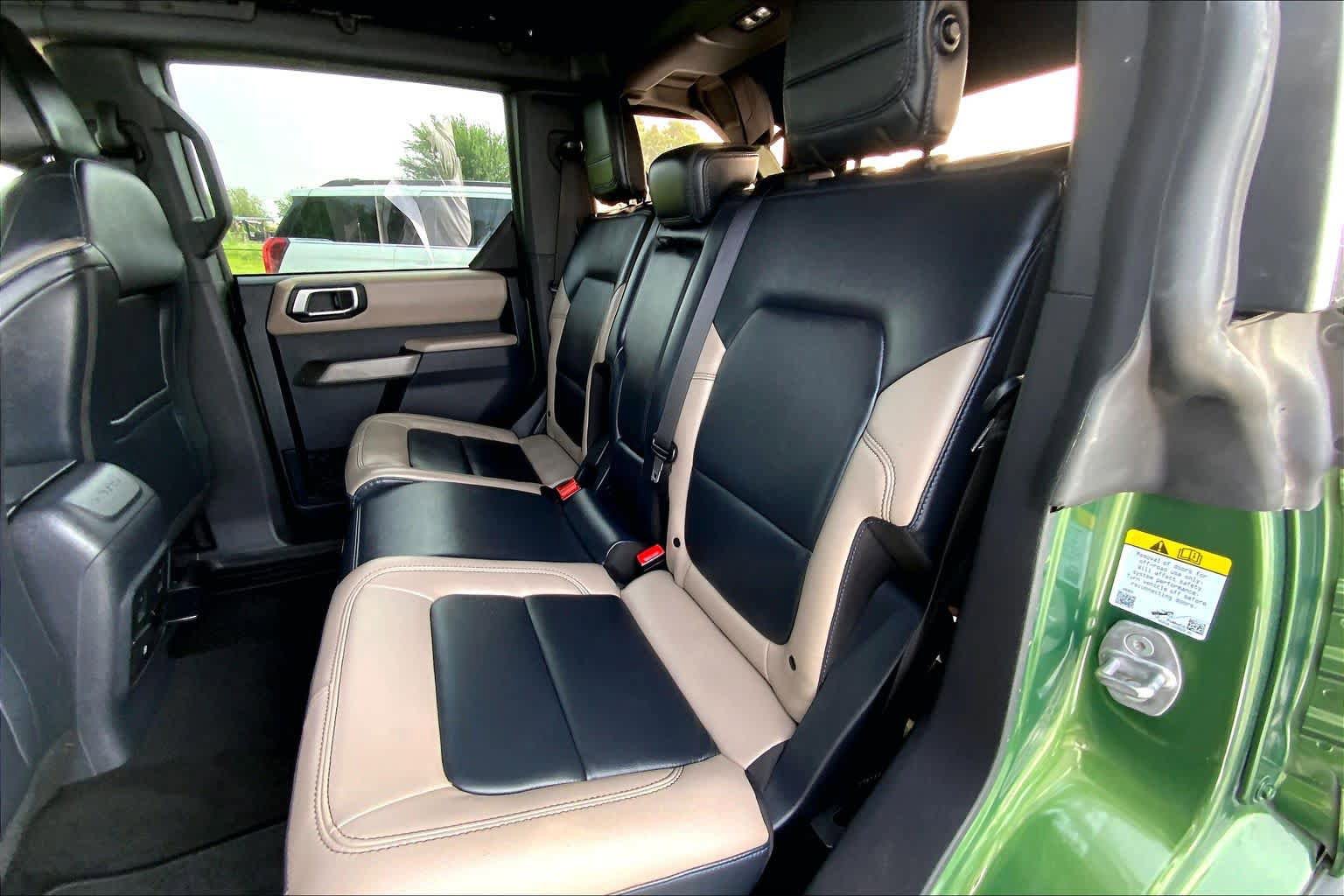 Used 2023 Ford Bronco Wildtrak AWD/4WD image 19
