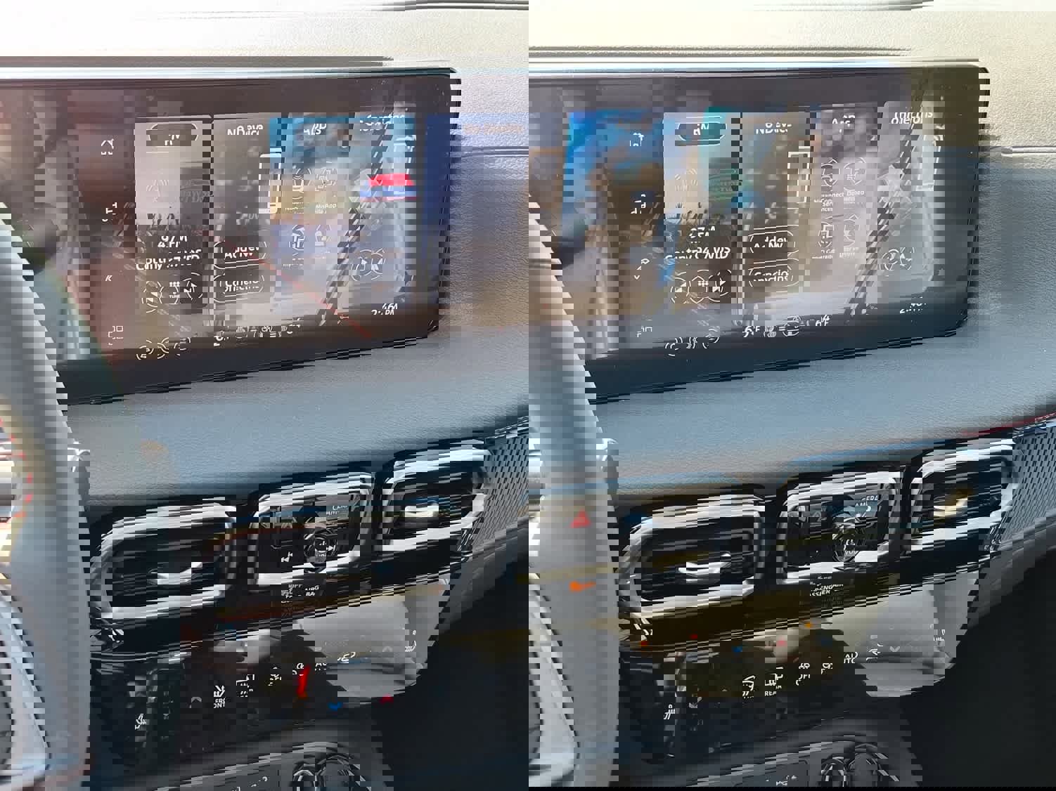 New 2026 Nissan Sentra SR w/ SR Premium Package FWD image 14