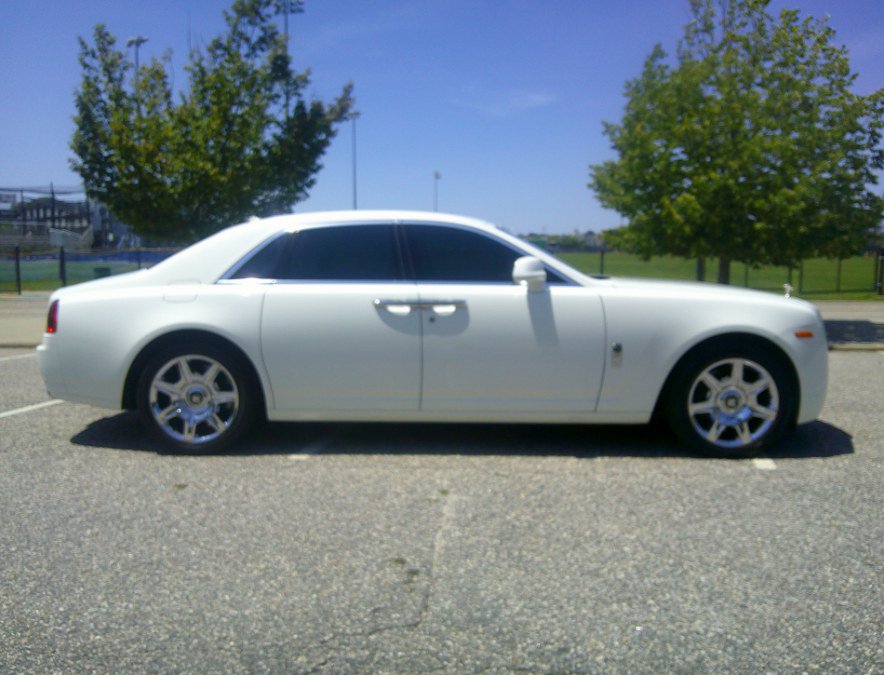 Used 2013 Rolls-Royce Ghost RWD image 12