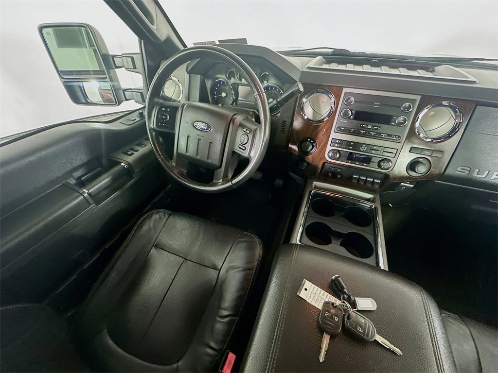 Used 2012 Ford F350 Lariat image 12