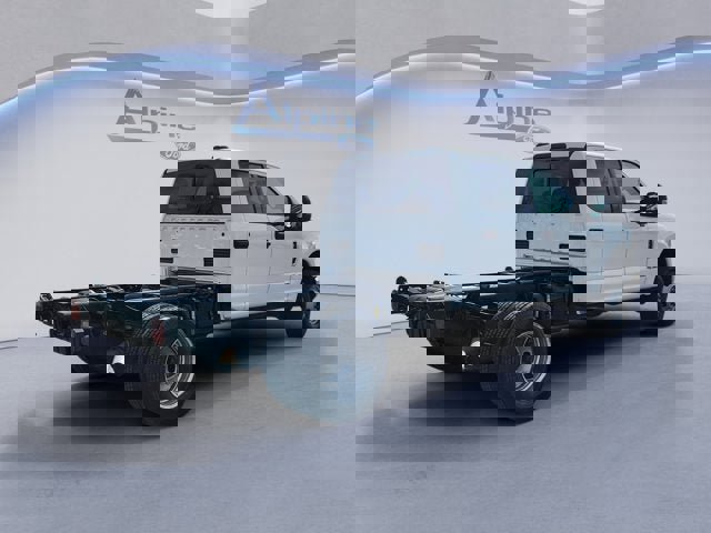 Used 2022 Ford F350 XLT image 5