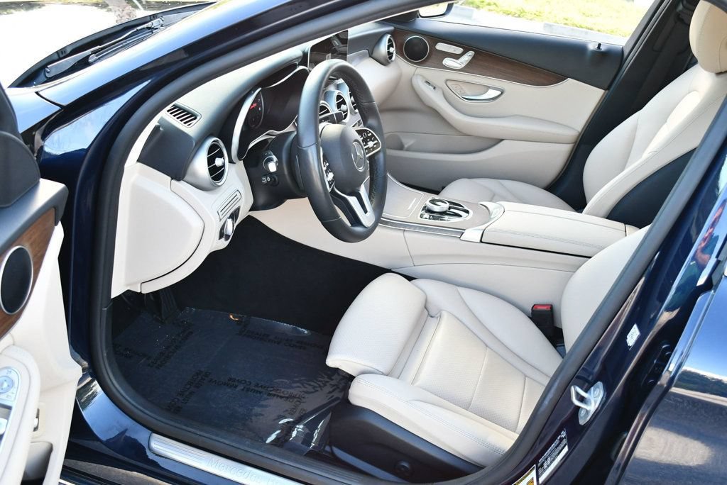 Used 2019 Mercedes-Benz C 300 4MATIC Sedan image 44