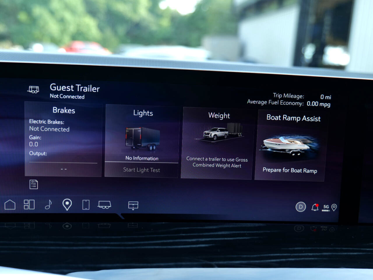 Used 2025 Cadillac Escalade Sport w/ Touring Package image 24