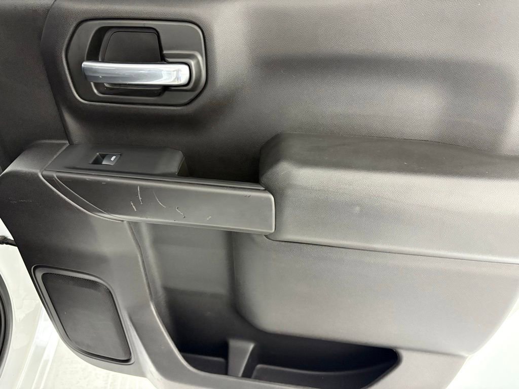 Used 2024 Chevrolet Silverado 1500 Custom Trail Boss w/ LPO, Dark Essentials Package image 38