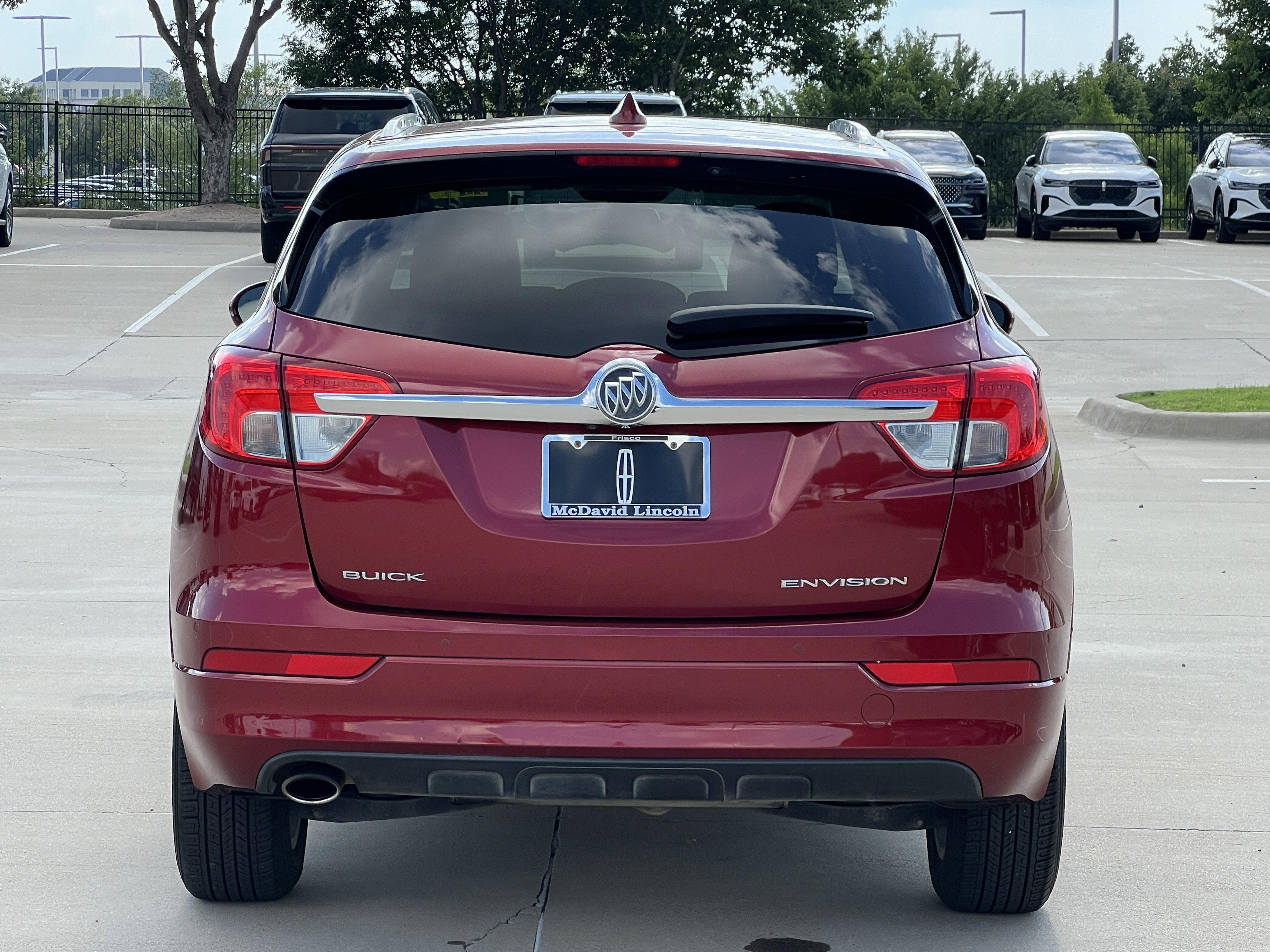 Used 2017 Buick Envision Essence FWD image 8