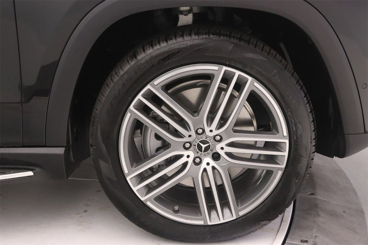 New 2026 Mercedes-Benz GLS 450 4MATIC image 13