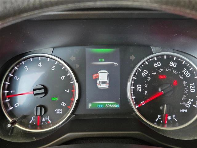 Used 2022 Toyota RAV4 XLE image 11