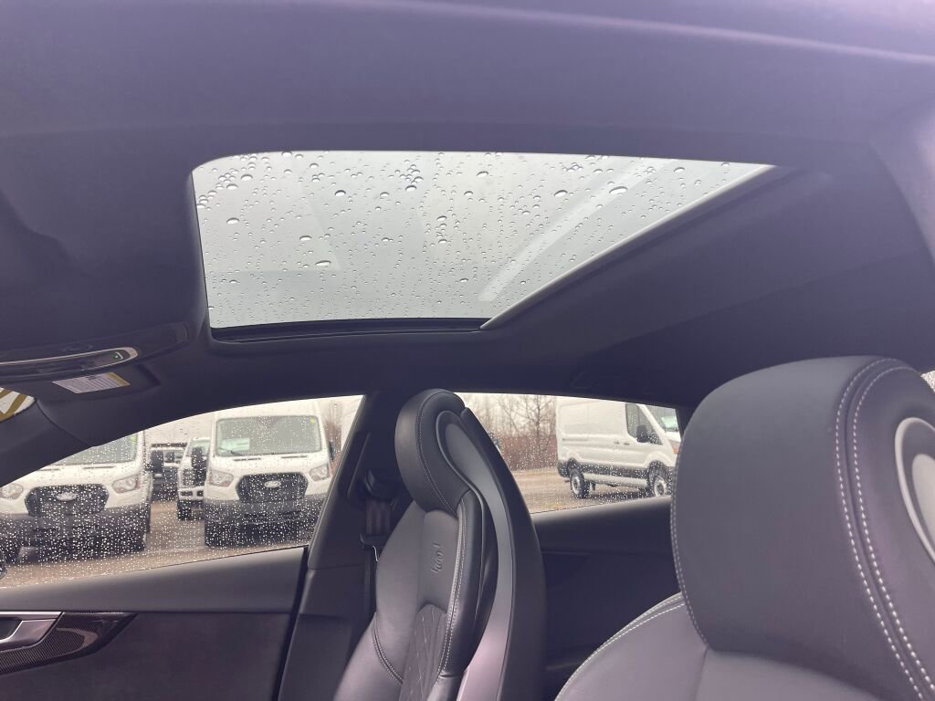 Used 2022 Audi S5 Premium image 11