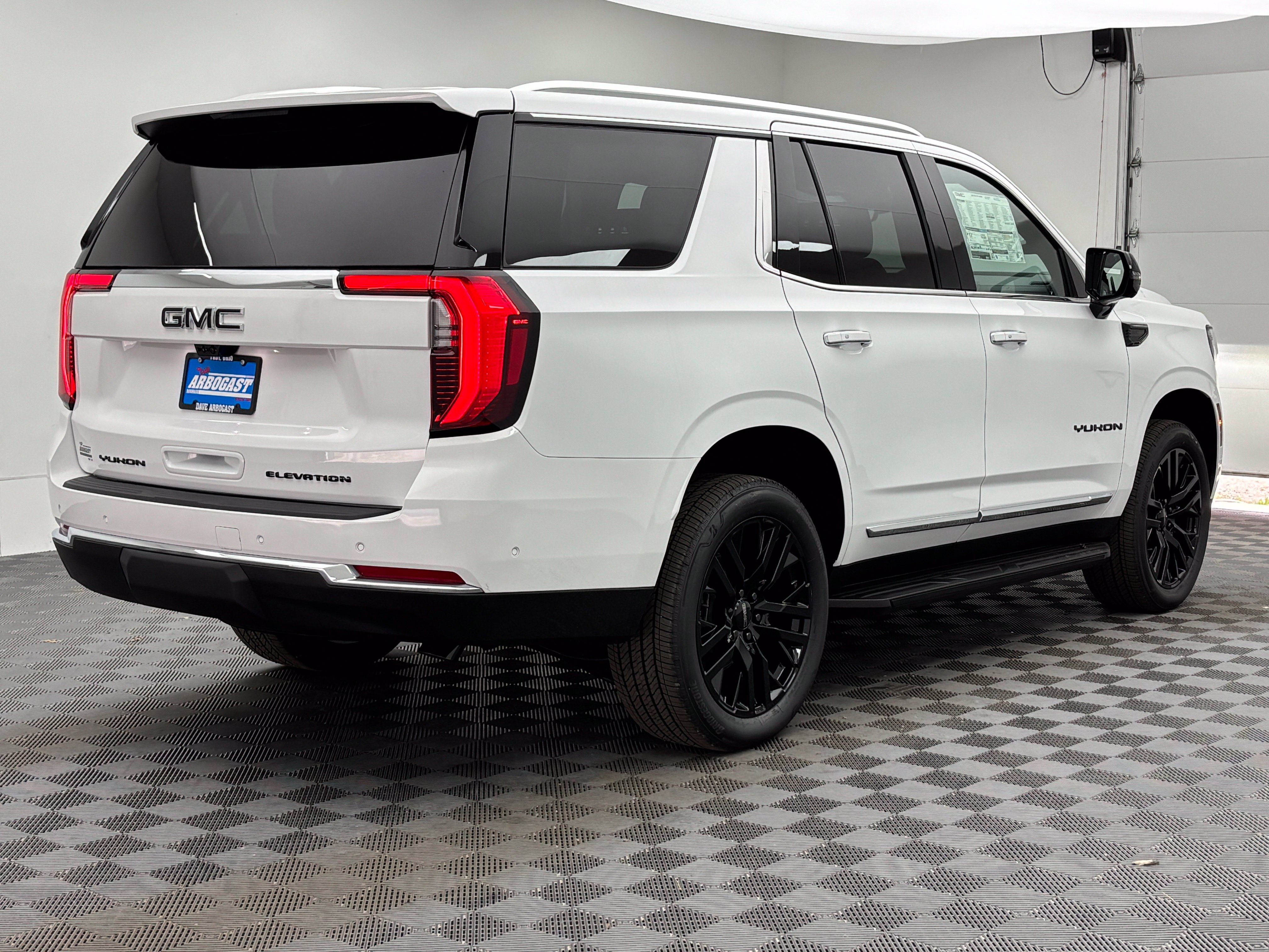 New 2026 GMC Yukon Elevation w/ Elevation Premium Package AWD/4WD image 11