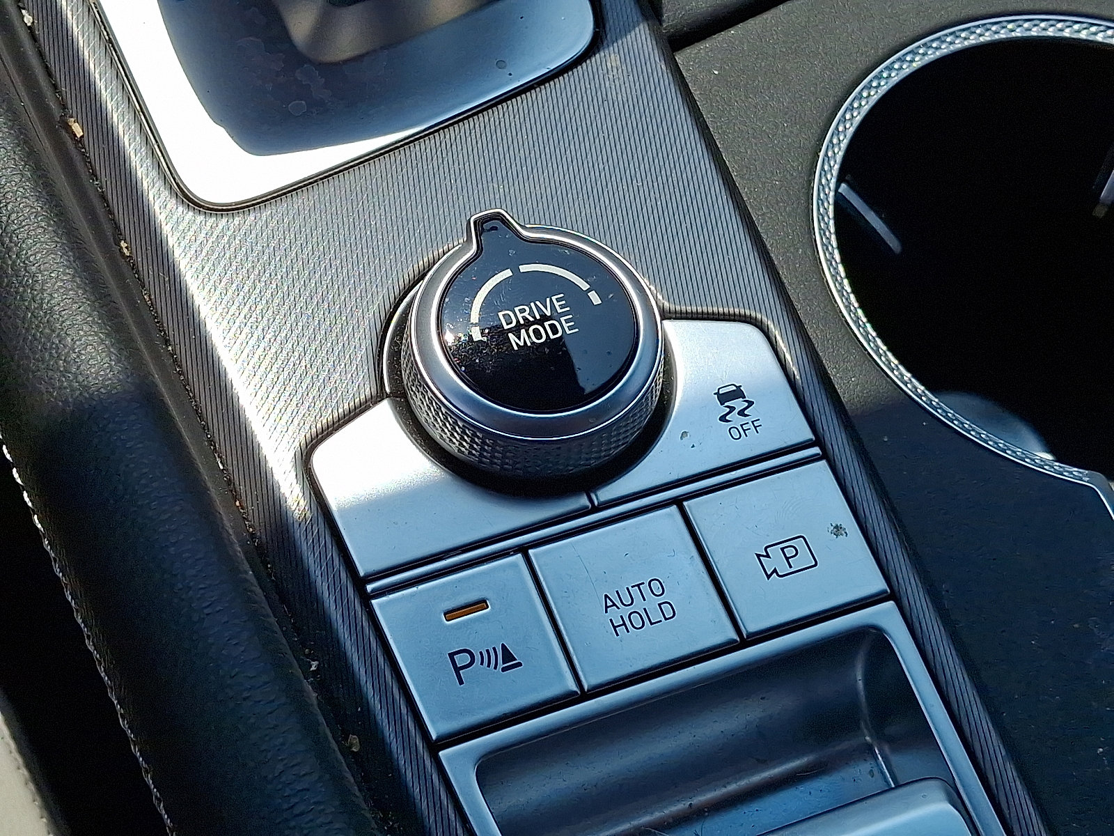 Used 2025 Genesis G70 3.3T Advanced image 24