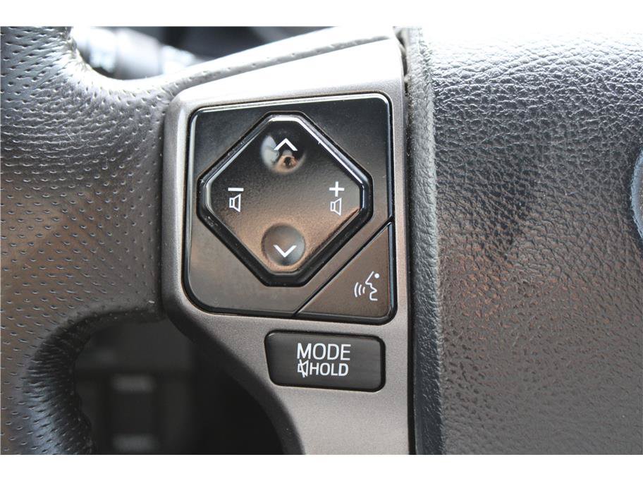Used 2019 Toyota Tacoma TRD Pro AWD/4WD image 15