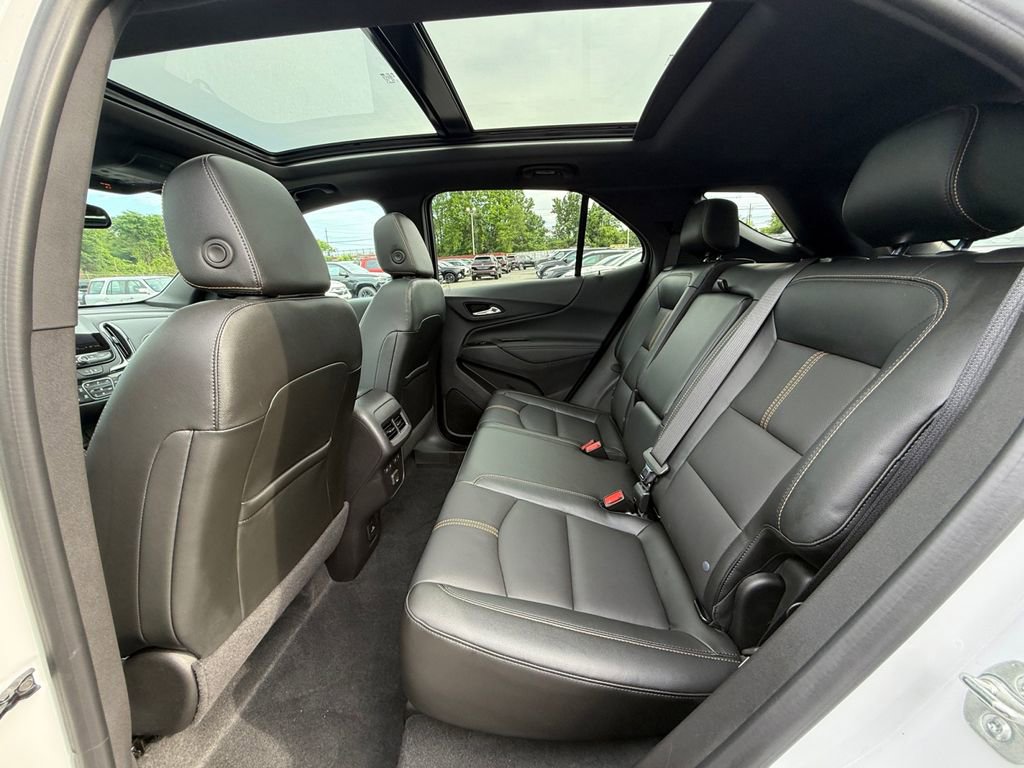 Used 2024 Chevrolet Equinox Premier AWD/4WD image 23