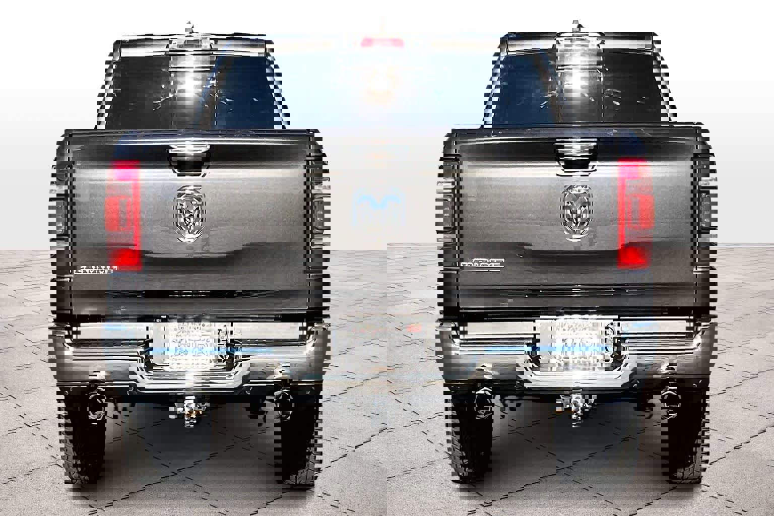 Used 2019 RAM 1500 Laramie image 7