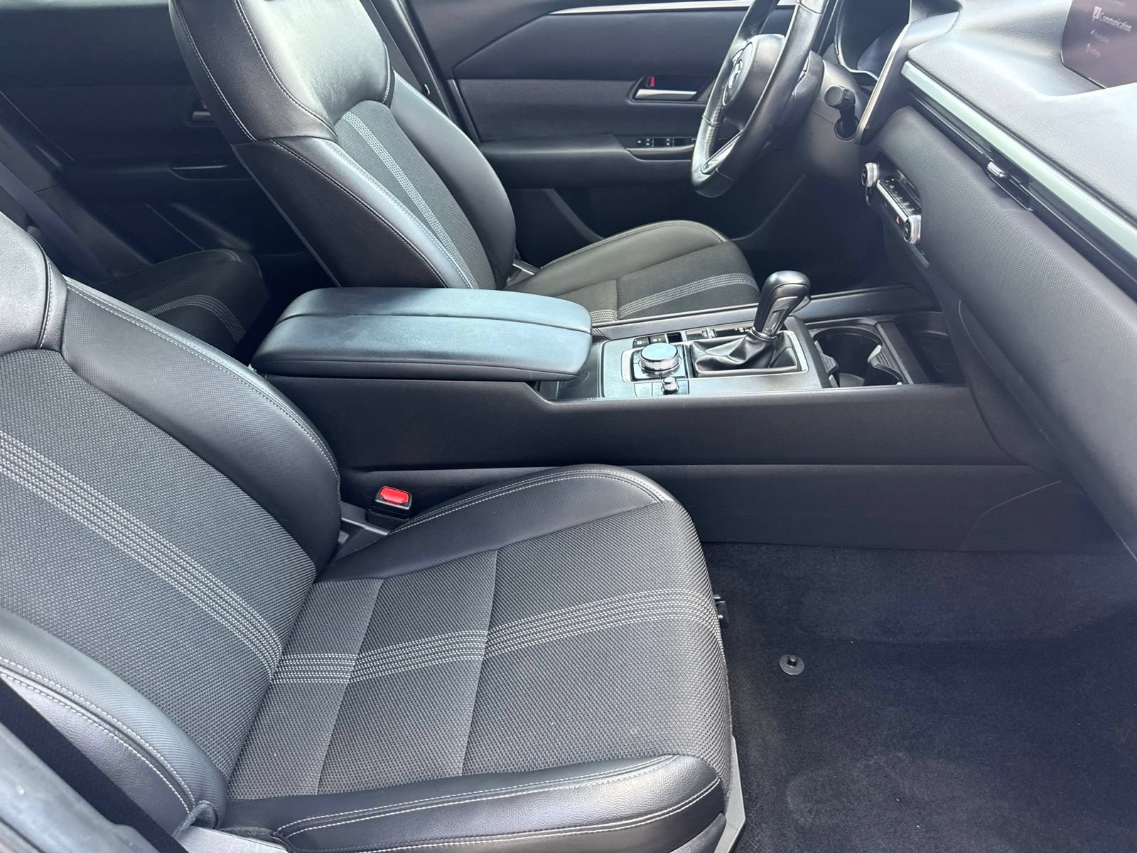 Certified 2025 MAZDA CX-50 AWD 2.5 S w/ Preferred Package image 12