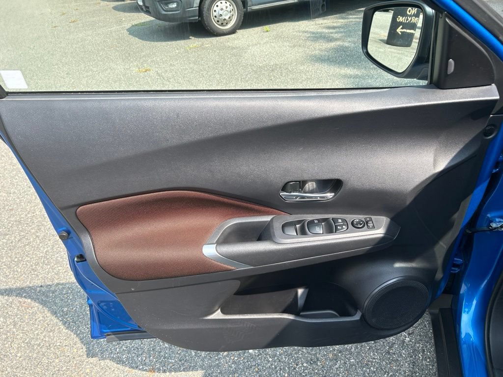 Used 2024 Nissan Kicks SR FWD image 14
