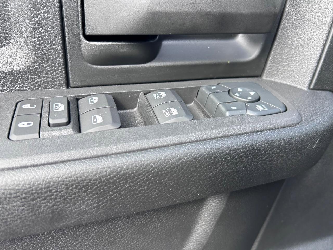 New 2026 RAM 2500 Tradesman image 17