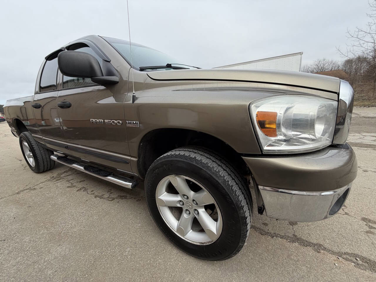 Used 2007 Dodge Ram 1500 Truck SLT image 11