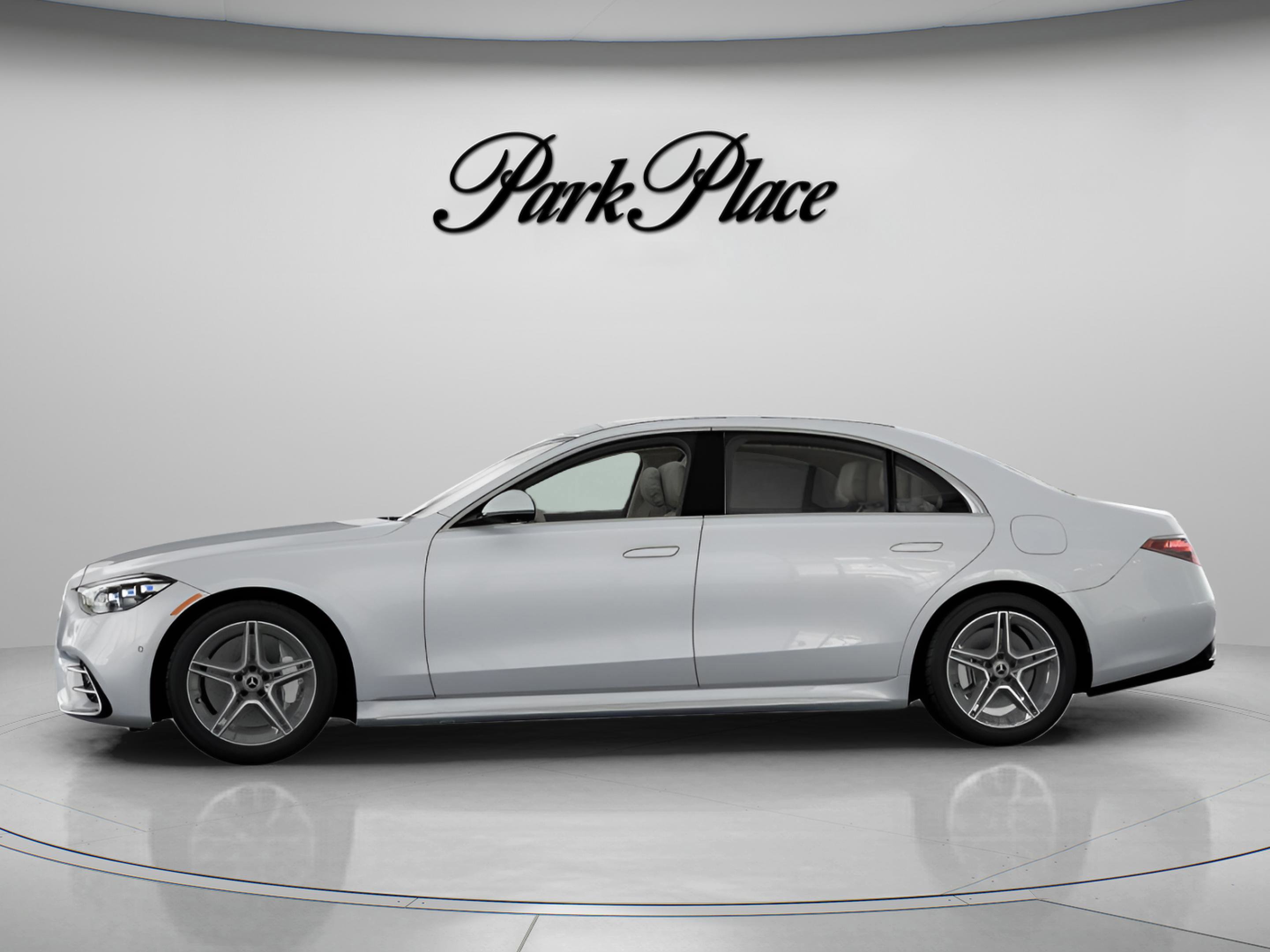 New 2026 Mercedes-Benz S 580e 4MATIC Sedan image 6