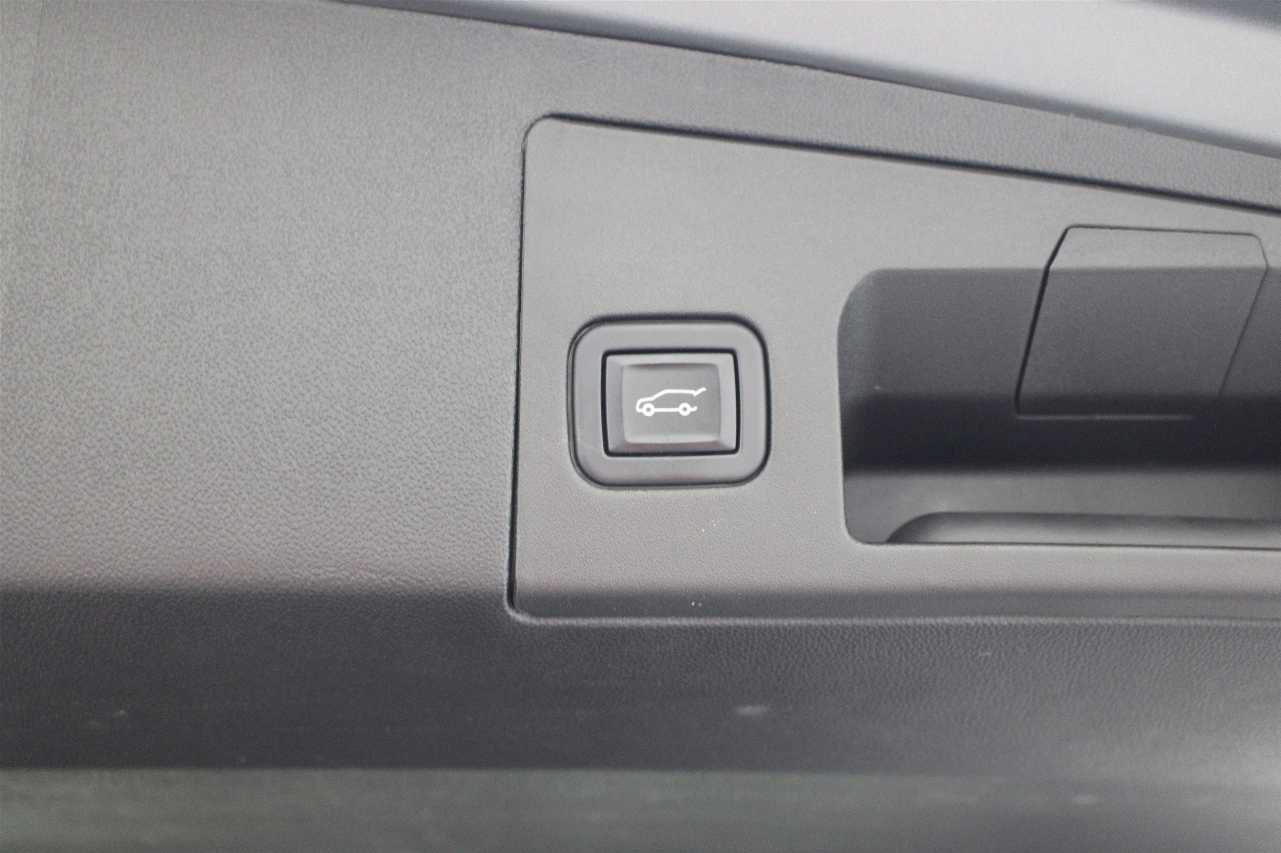 Certified 2023 Cadillac XT5 Luxury image 25