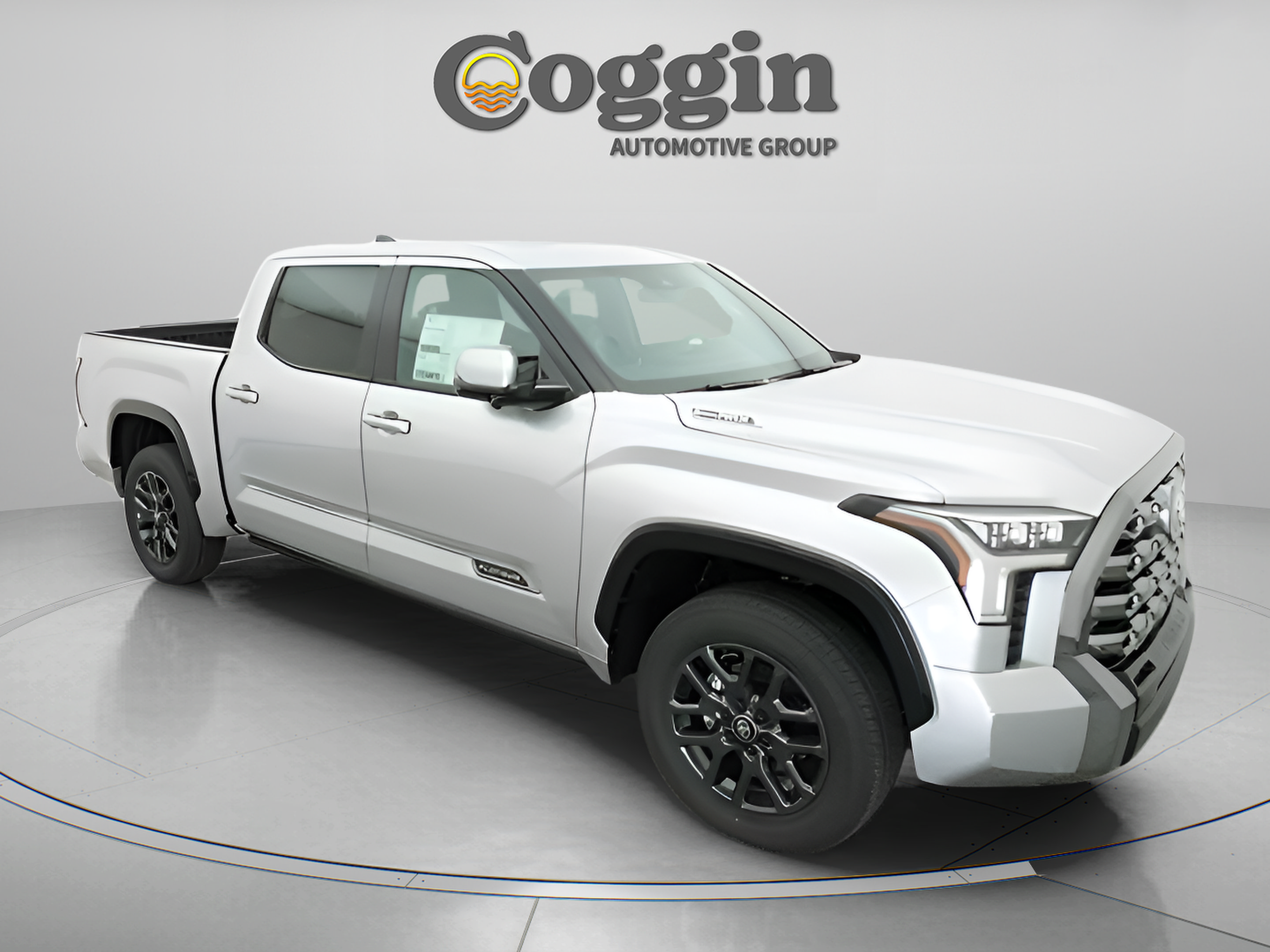 Used 2025 Toyota Tundra Platinum AWD/4WD image 26