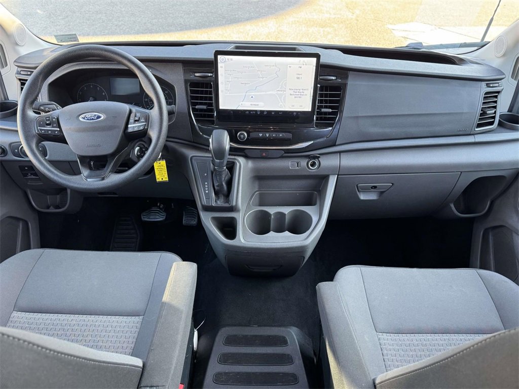 Used 2023 Ford Transit 350 XLT image 2