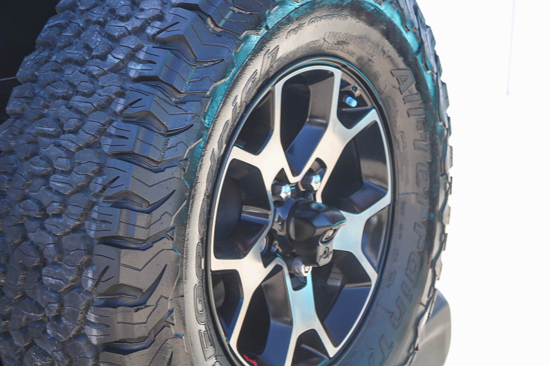Used 2018 Jeep Wrangler Unlimited Rubicon AWD/4WD image 11